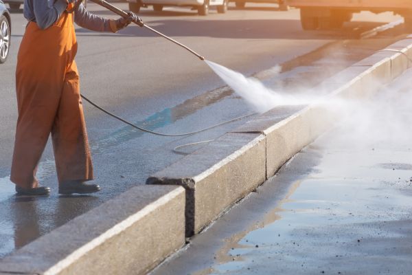 Commercial Concrete Cleaning in Camas