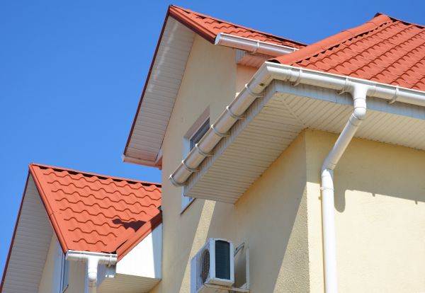 Cost of Fascia Cleaning in Camas