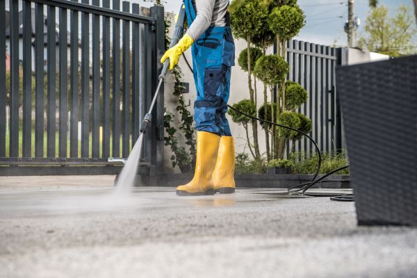 Driveway Power Washing in Camas