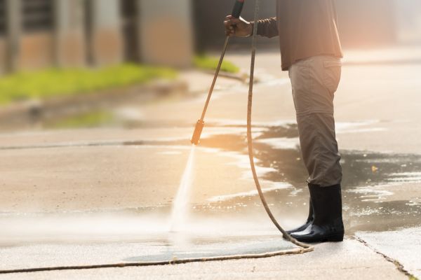 Cost of Residential Concrete Cleaning in Camas