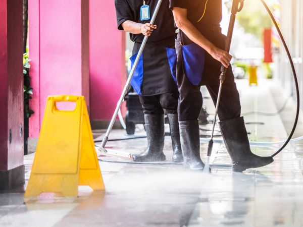 Commercial Power Washing in Camas
