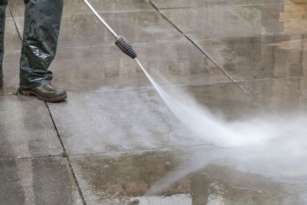 Cost of Walkway Power Washing in Camas