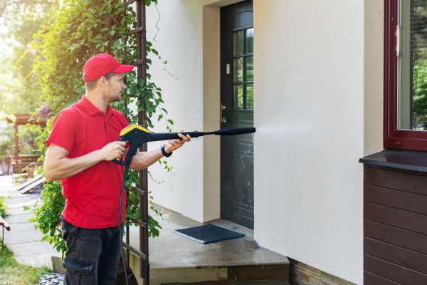 Cost of House Powerwashing in Camas