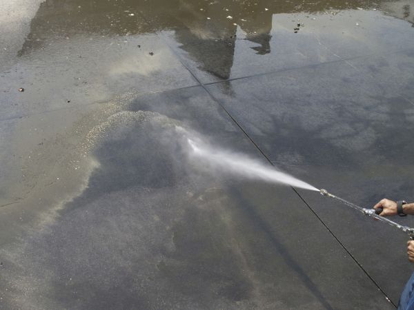 Cost of Exterior Floor Cleaning in Camas