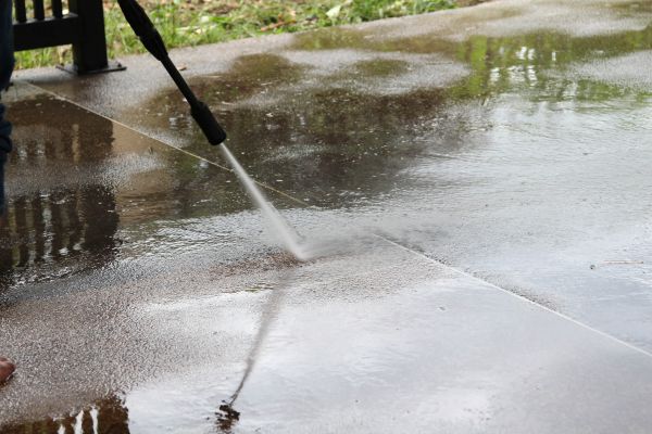 Cost of Concrete Deck Cleaning in Camas