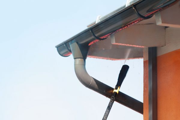 Cost of Eaves Power Washing in Camas